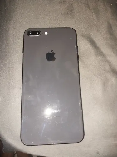 Vendo iphone 8 plus consevado
