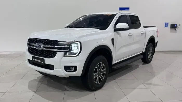 RANGER XLT 2025 3.0 V6 4X4 AT 2025 - 36.000KM OPORTUNIDADE, REVISADO E C/ GARANTIA DE FÁB!