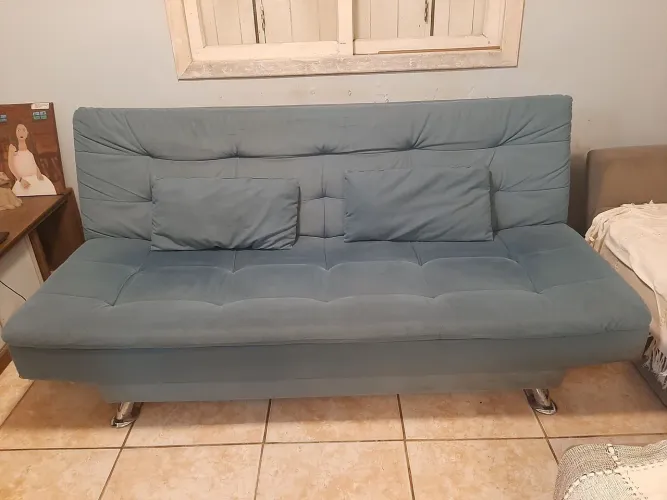 Sofá cama azul acizentado 