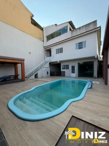 Casa para Venda em Duque de Caxias, Gramacho, 3 dormitórios, 1 suíte, 4 banheiros, 3 va