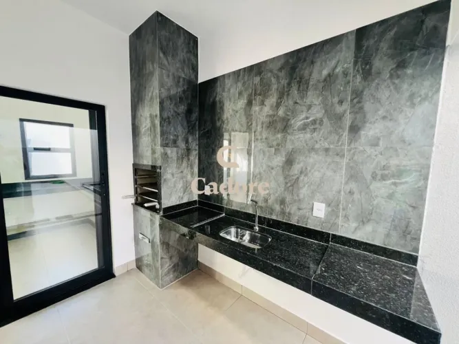 Casa com entrada facilitada no Bairro Novo Mundo 3/4 sendo 1 suíte com closet