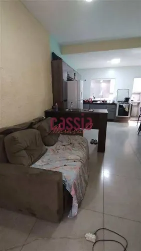 Casa de Condomínio com 2 dorms, Maracanã, Praia Grande - R$ 365 mil