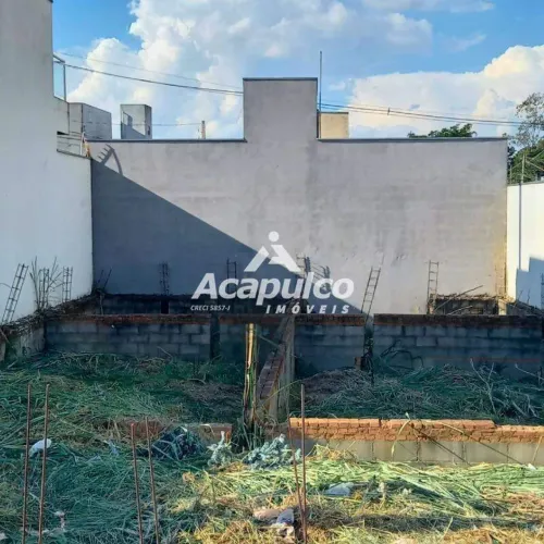 Terreno à venda no bairro Jardim Altos do Klavin em Nova Odessa/SP.