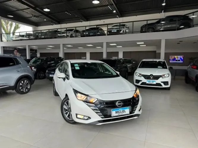 Nissan Versa Advance 1.6 16V Flex AUT 2024