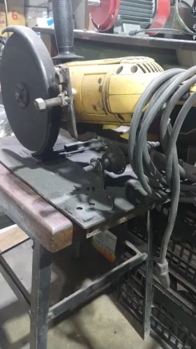 Esmerilhadeira Dewalt 9" 230mm
