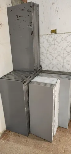 Prateleiras usadas 45cm capacidade 45kg por Bandeja colunas L3