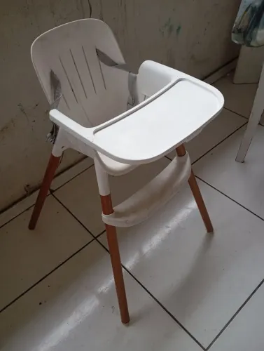 Cadeira de alimentação