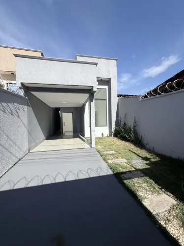 Casa, 3 quartos, 1 suíte, 116 m², 2 vagas no Jardim Helvecia em Aparecida de Goiânia