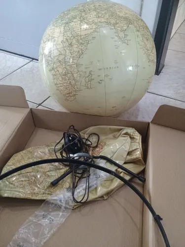 Luminária de Globo Terrestre Inflável - Antiguidade