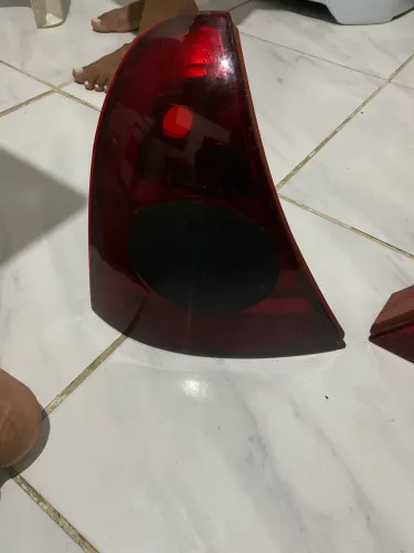 Par de lanterna do Renault Clio traseiro 