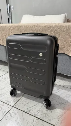 Mala de viagem de 10 kg nova