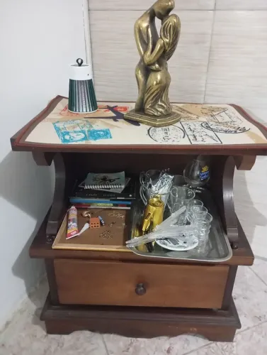 Criado mudo