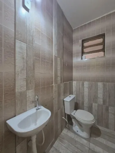 Casa Comercial para Alugar 2 Quartos, 65 m²em Ressaca, Contagem