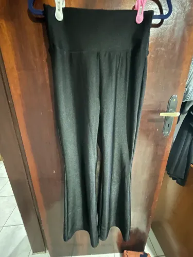 Calça com glitter