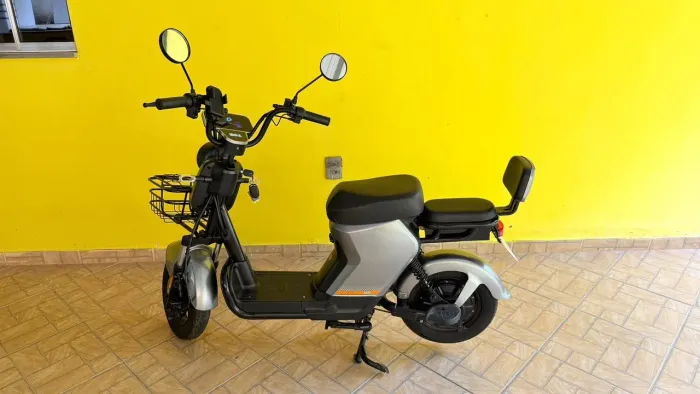 Moto elétrica