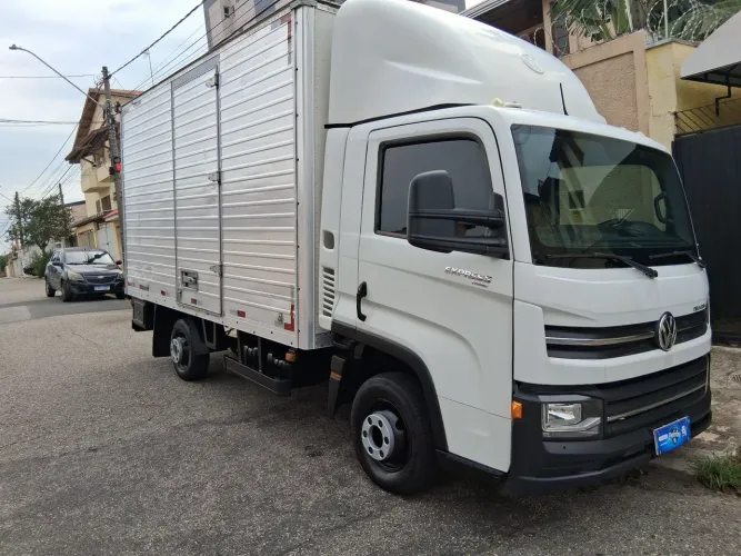 Volkswagen Delivery Express + 3.0 16V 2P TB Diesel 2019
