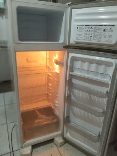 Geladeira entrega grátis