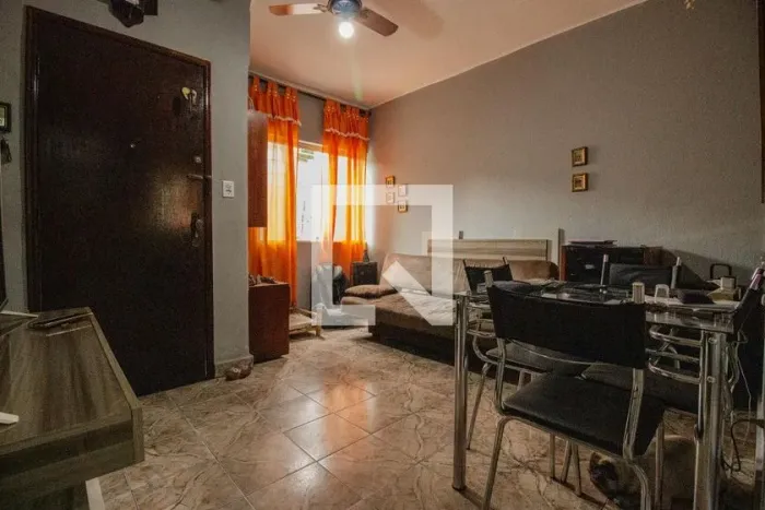 Casa à Venda - Ipiranga, 2 Quartos, 88 m2