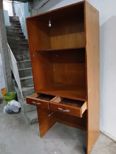 Escrivaninha estante