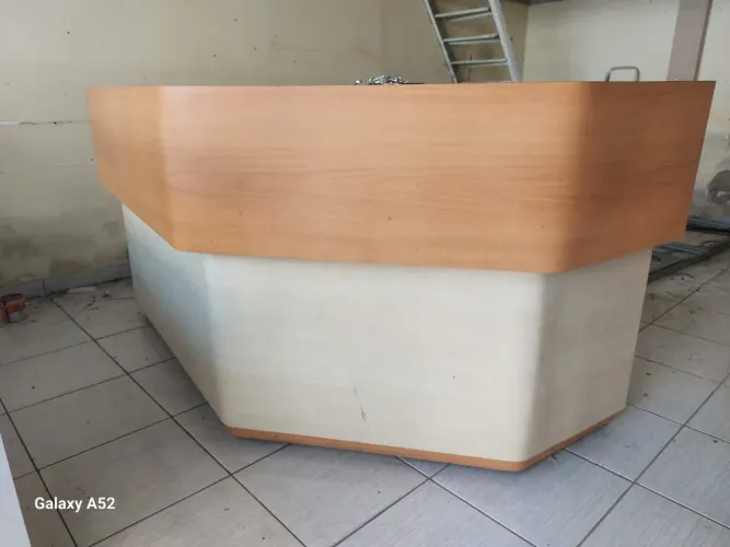 Balcão de atendimento fórmica!!!
