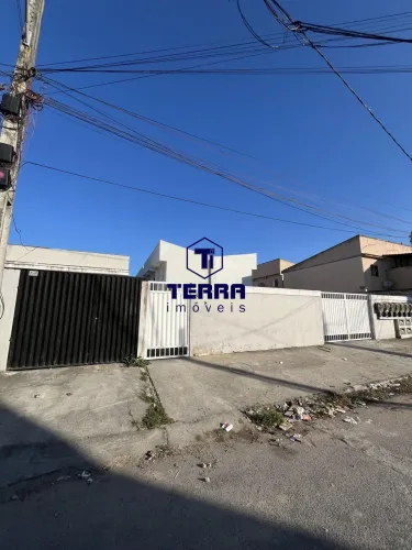 Casa de 2 quartos à venda em Laranjal, São Gonçalo | Sem taxa de condomínio!