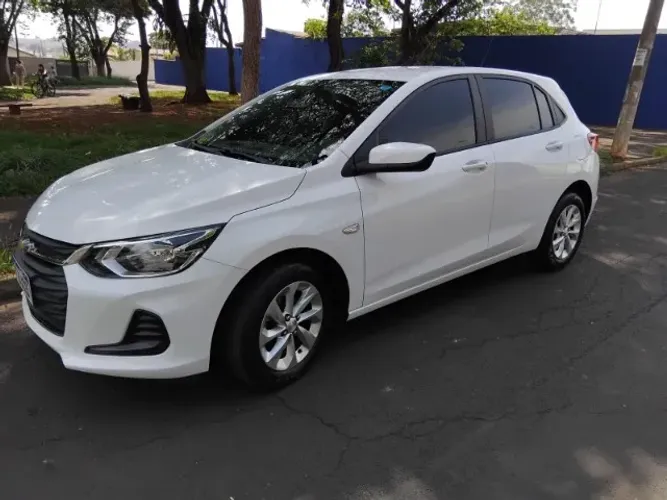 Chevrolet Onix Hatch LT 1.0 12V TB Flex Mec. 4P 2022