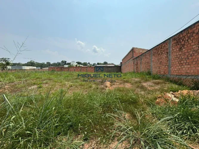 Excelente Terreno À Venda no Loteamento Greenville