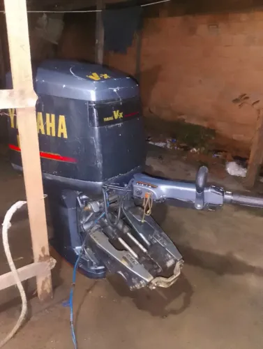 Motor de popa 250 HP