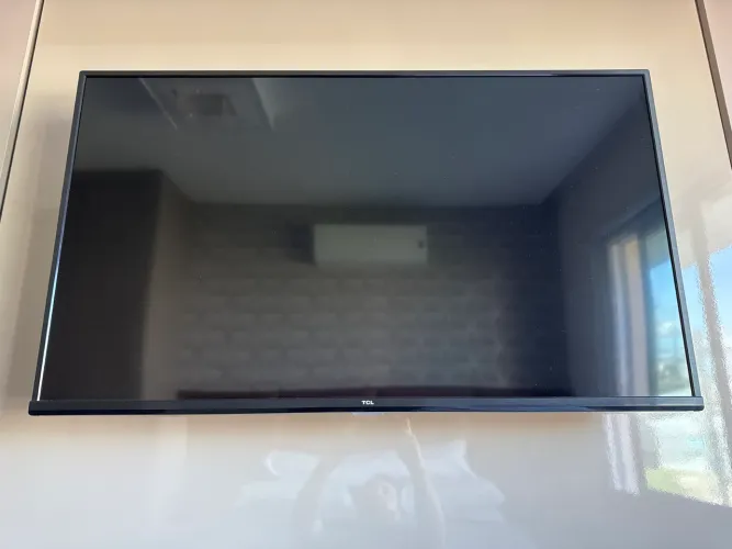 Vendo TV smart TCL 43 polegadas 