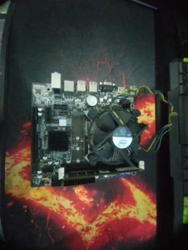 Kit completo processador ,placa-mãe ,memória ram e cooler. VALOR A SER NEGOCIADO