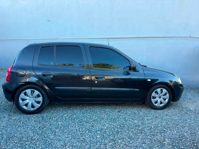 Renault Clio Auth. /air Hi-flex 1.6 16V 5P 2005