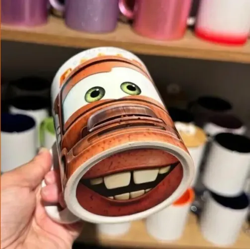 Canecas e copos térmicos personalizados