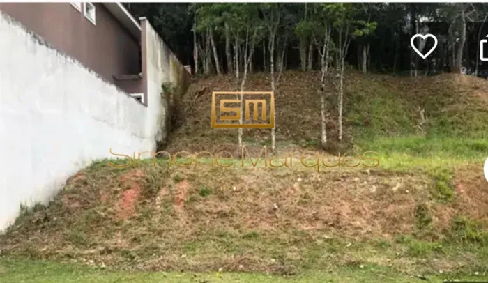 Terreno em Condomínio Fechado Jardim Itatinga!