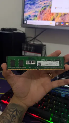 2 PENTES DE MEMÓRIA RAM 4GB DDR4