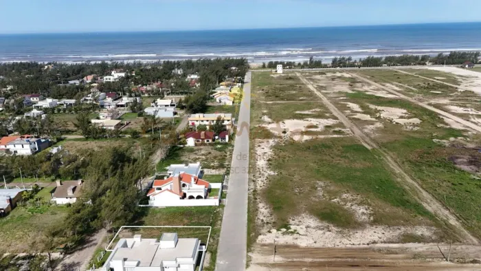 Terreno para Venda em Balneário Gaivota, Balneário das Furnas