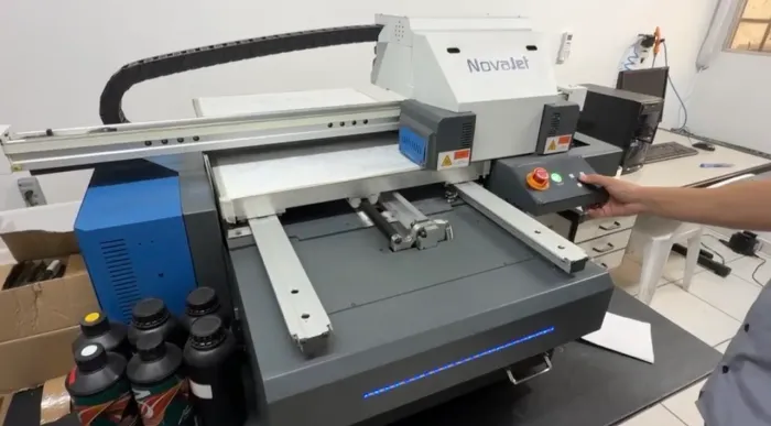 Impressora UV Novajet 9060 