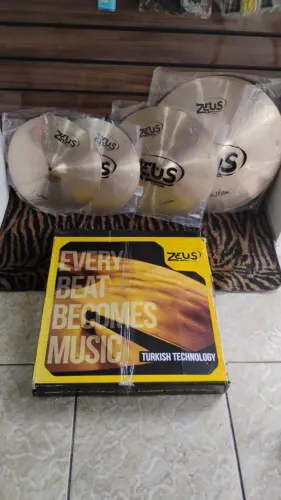 Kit de Pratos Zeus Custom Completo + Bag Original - Estado de Novo