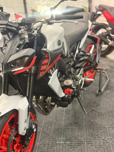 Yamaha MT-09 2021