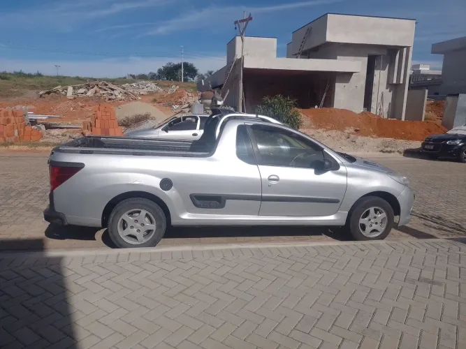 Peugeot Hoggar XR 1.4 Flex 8V 2P 2012