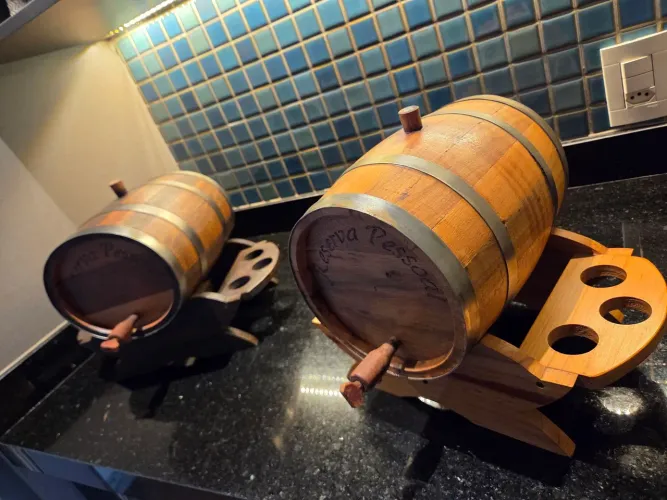 Barril/Corote em madeira