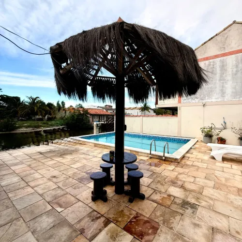 Oportunidade na Ogiva por R$ 450 mil: Sua casa em condomínio com canal navegável!