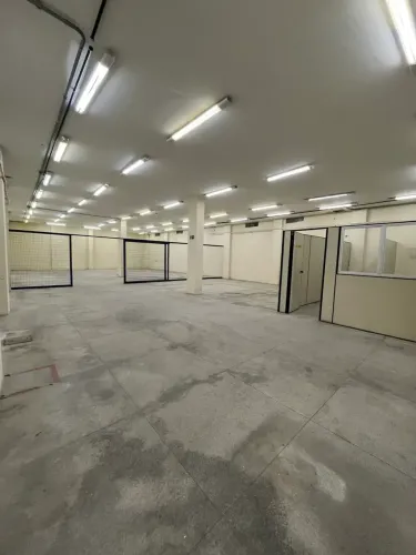 Galpão próximo ao centro 700m2