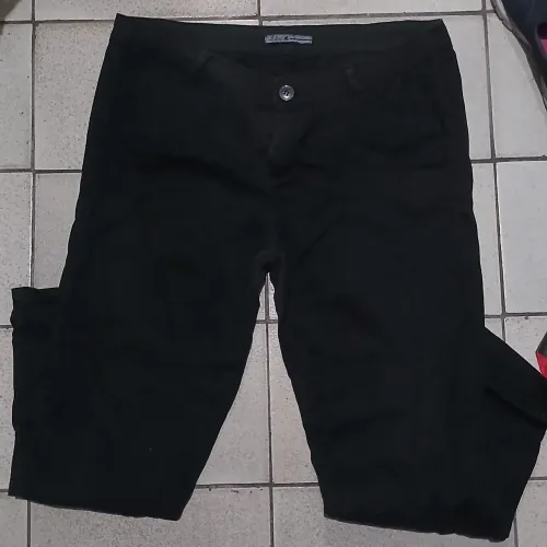 Calça cintura baixa preta (Tamanho 46)