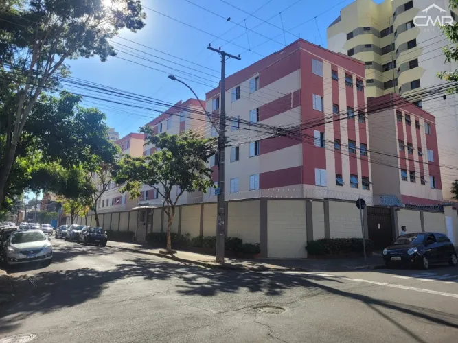 Apartamento Sofia, (1º andar), um lance de escada, 2 quartos, (1 com armário), c