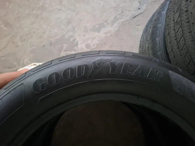 Pneus Goodyear