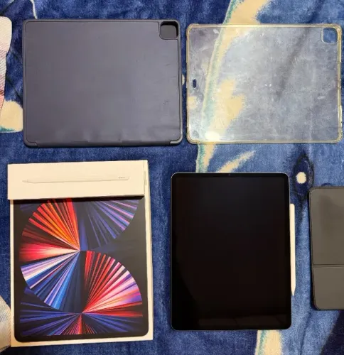 iPad Pro 12,9 M1 128gb + acessórios