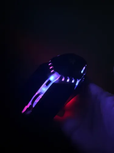 MOUSE GAMER RGB 3200 DPI COM FIO - SEMI NOVO