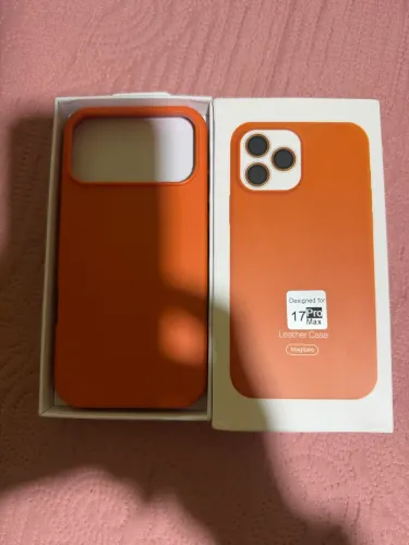 Capa de Couro Sintético com Anel Magnético MagSafe Forro AveludadoiPhone 17 Pro Max