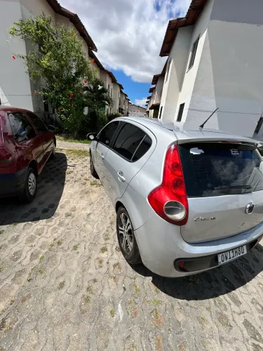 Fiat Palio Attractive 1.0 EVO Fire Flex 8V 5P 2013