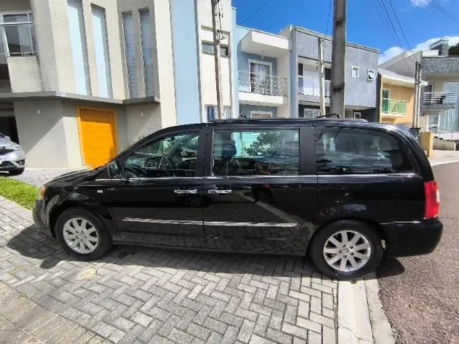 Chrysler Town & Country Touring 3.6 V6 Aut. 2012